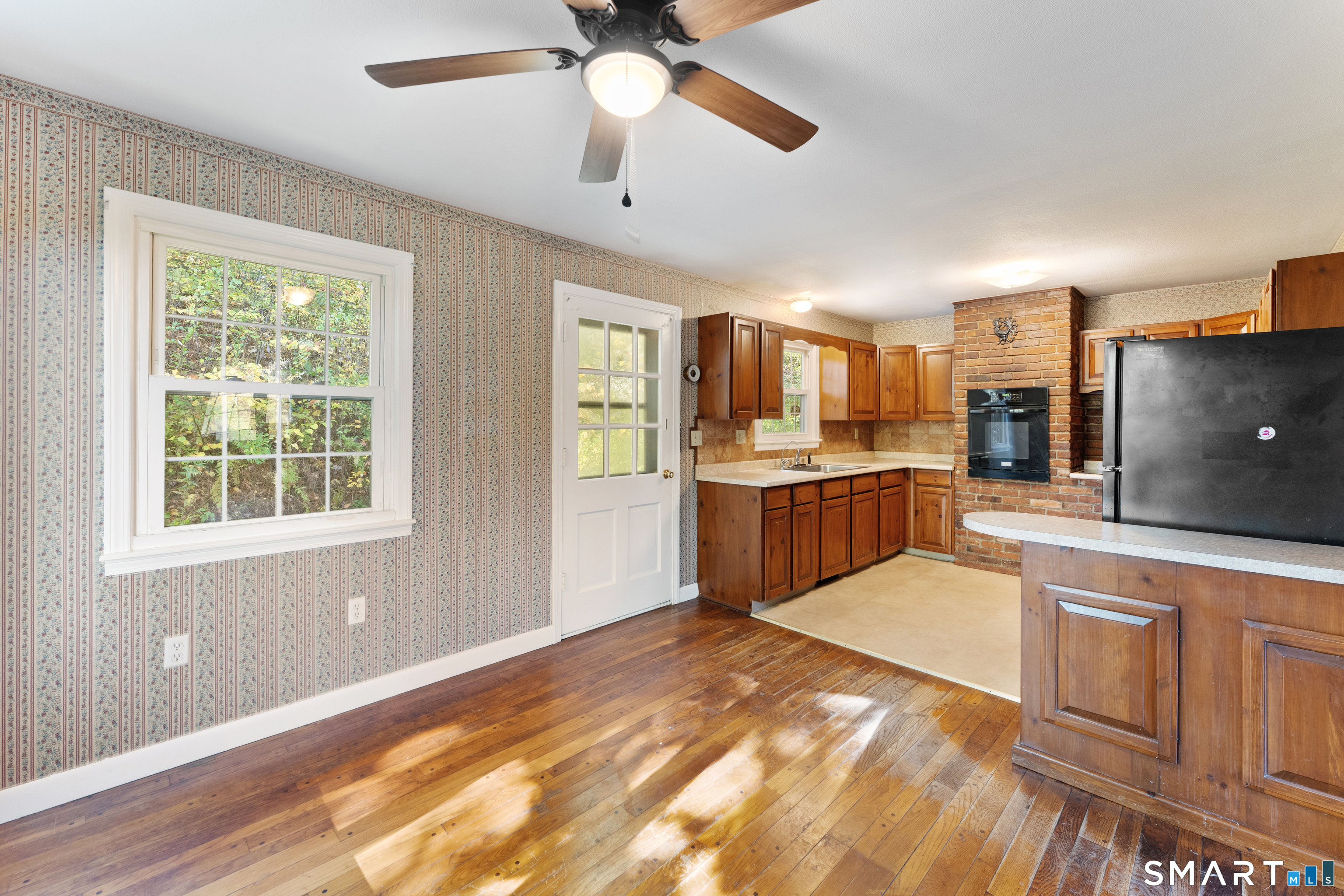82 Little Pond Road Woodstock CT 06281
