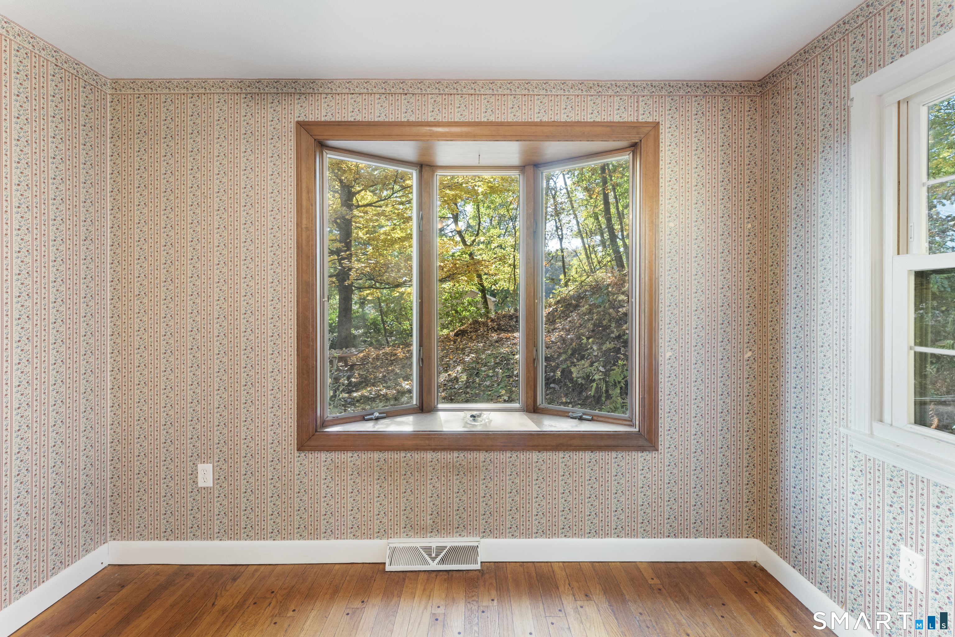 82 Little Pond Road Woodstock CT 06281