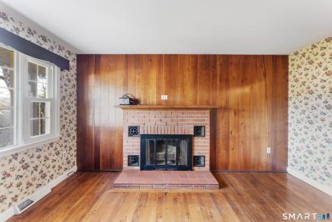82 Little Pond Road Woodstock CT 06281