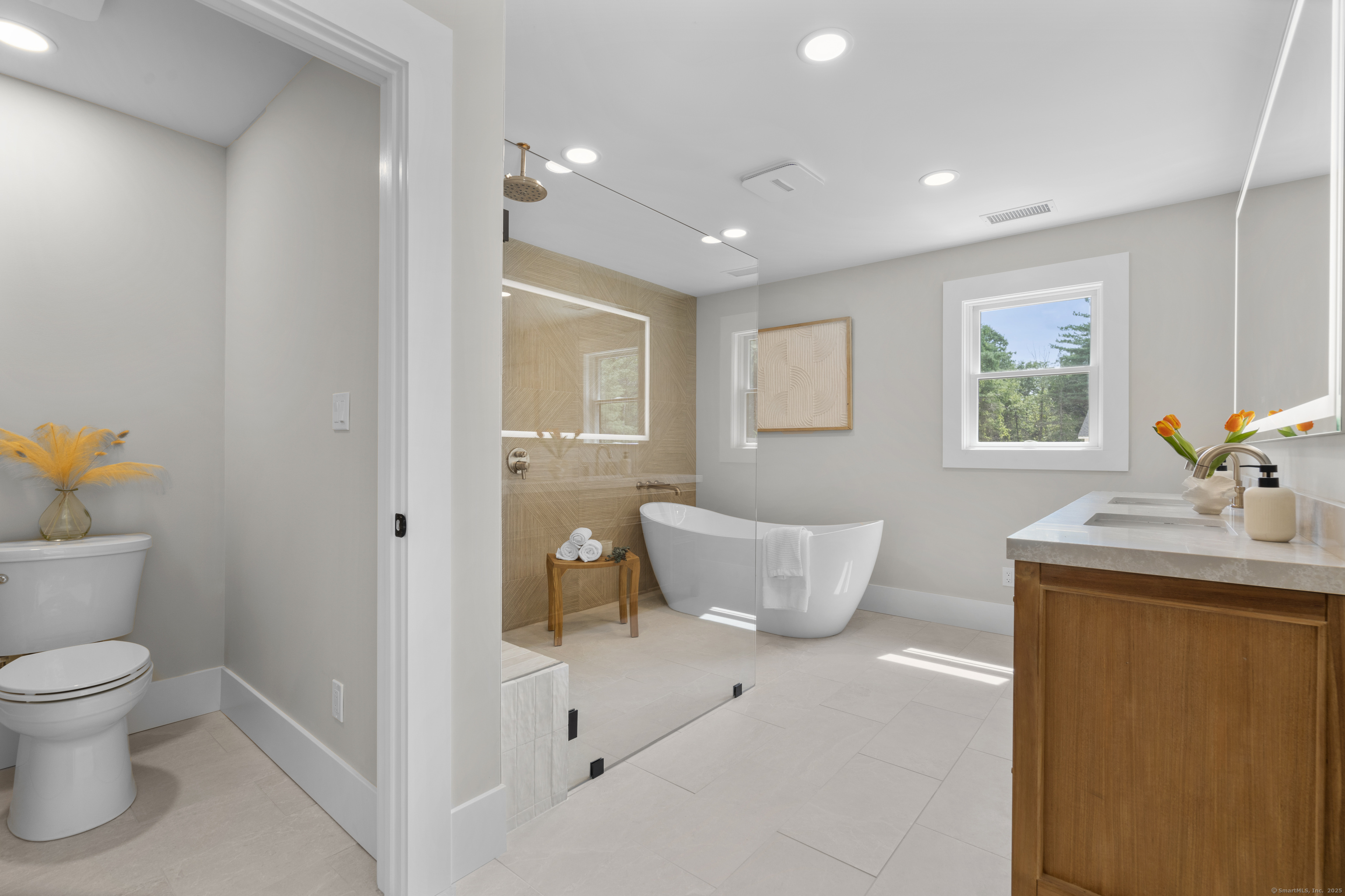 16 Chevas Road Avon CT 06001