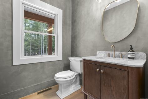 16 Chevas Road Avon CT 06001