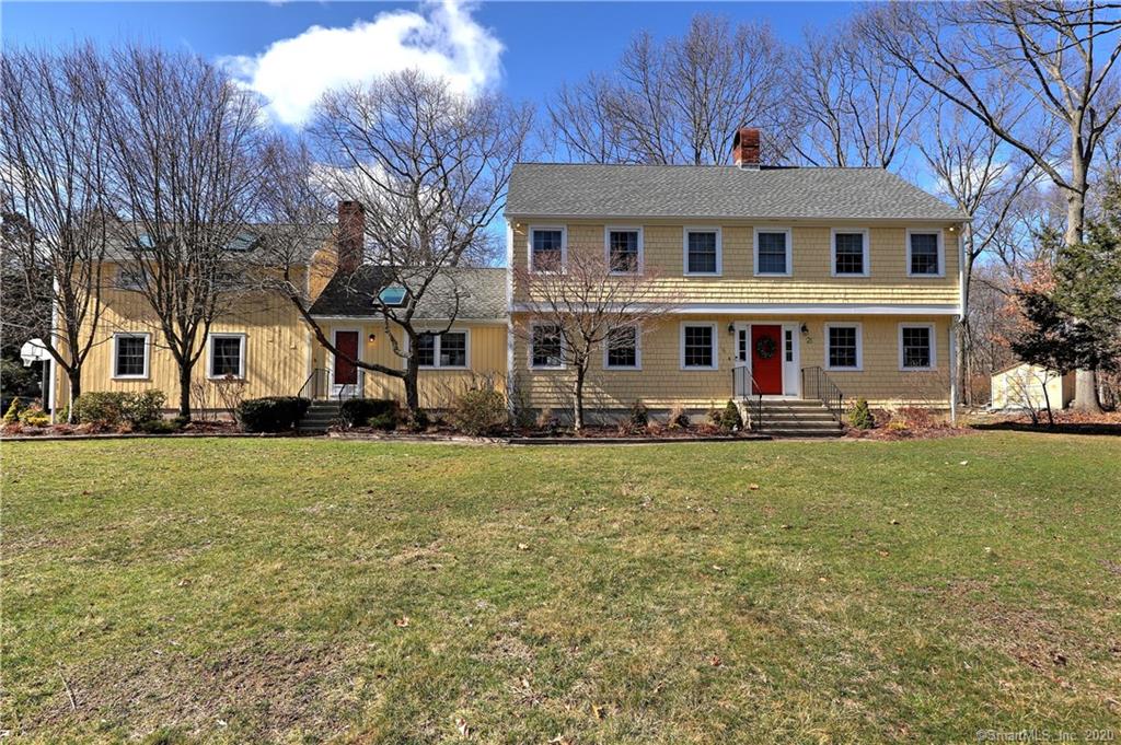 21 Tory Lane Trumbull CT 06611