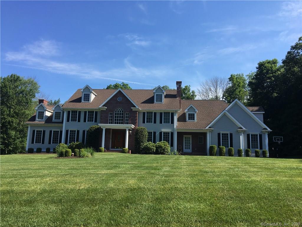3 Elderslie Lane Woodbridge CT 06525