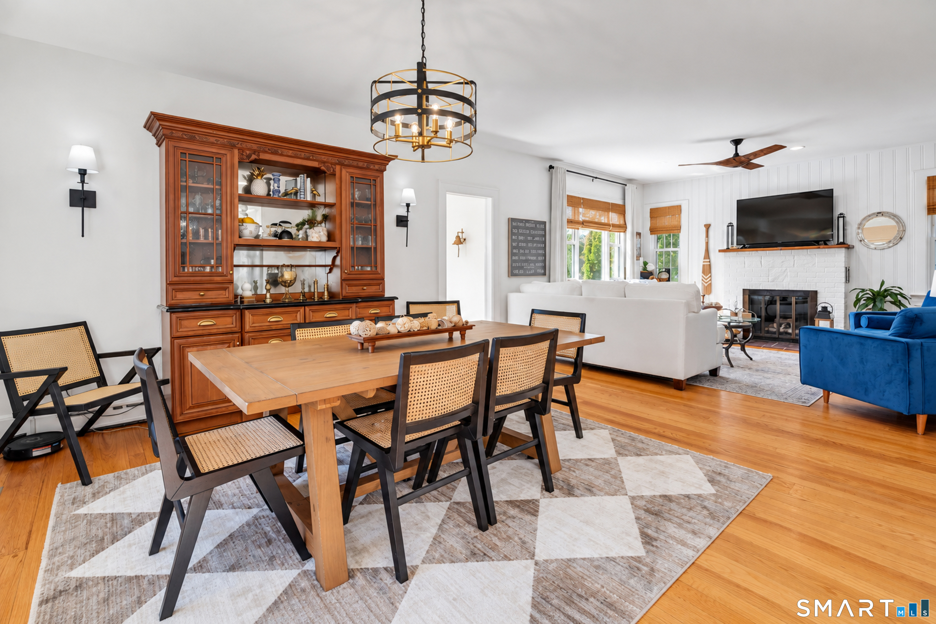 69 Niantic River Road Waterford CT 06385