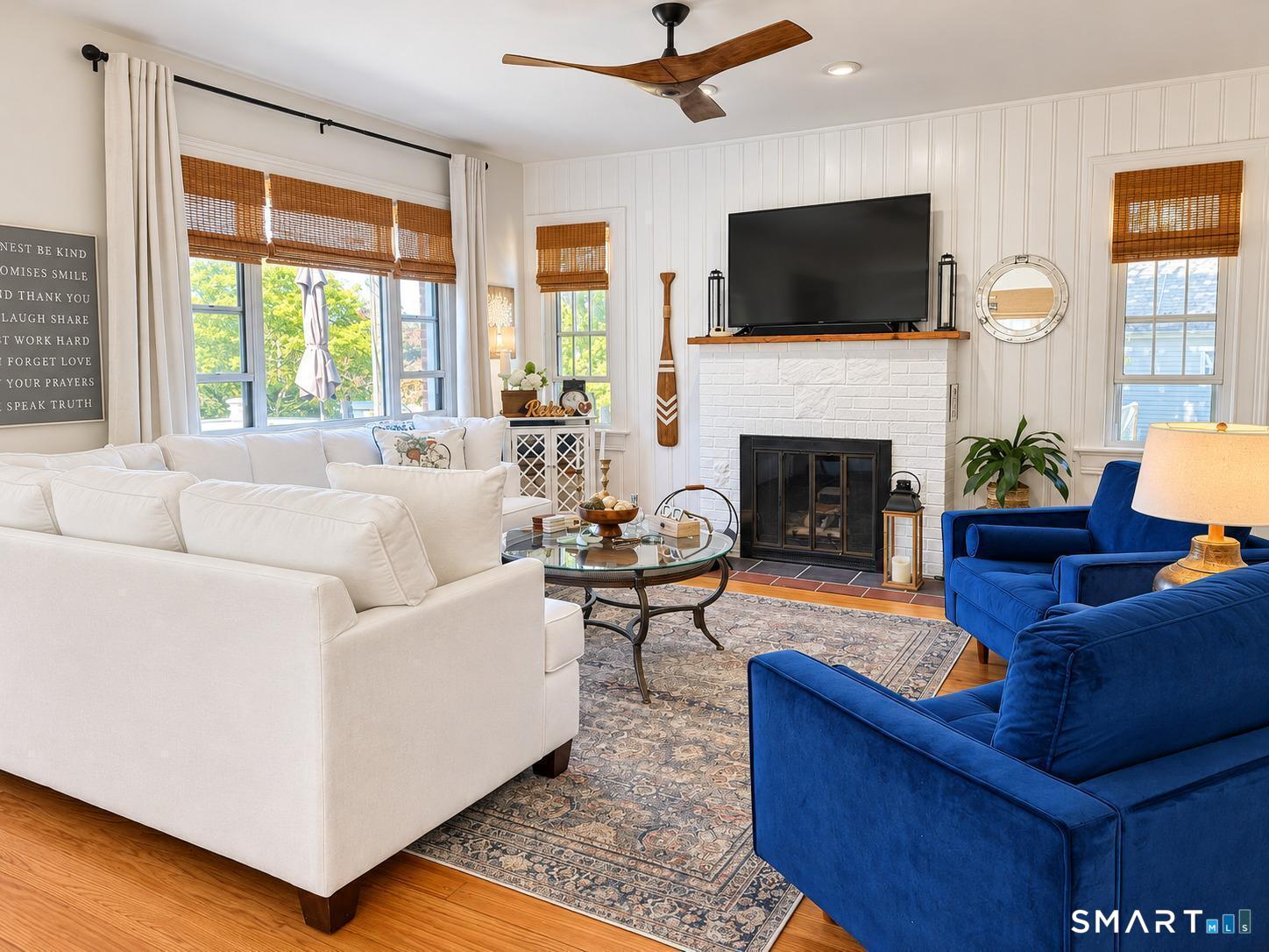 69 Niantic River Road Waterford CT 06385