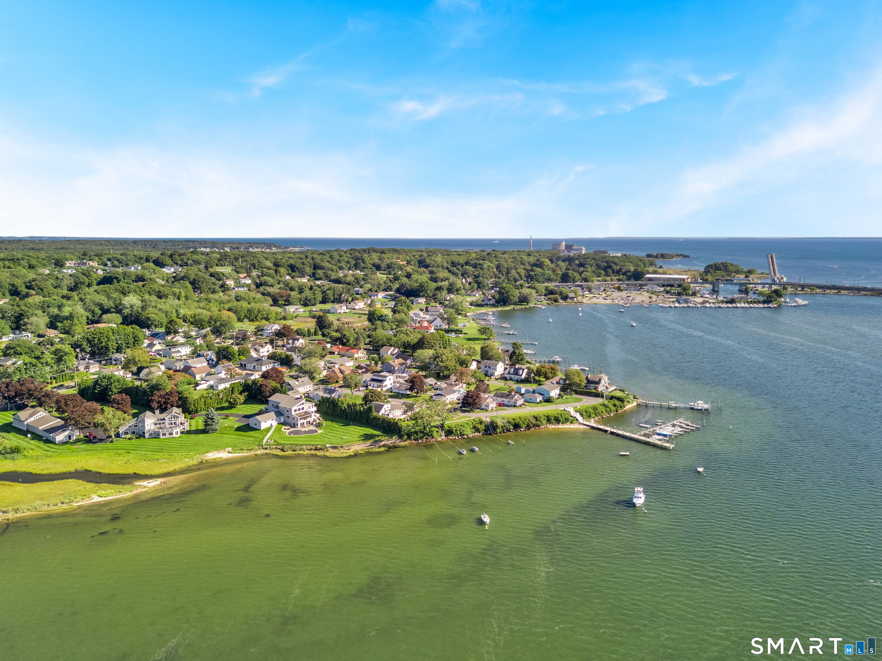 69 Niantic River Road Waterford CT 06385