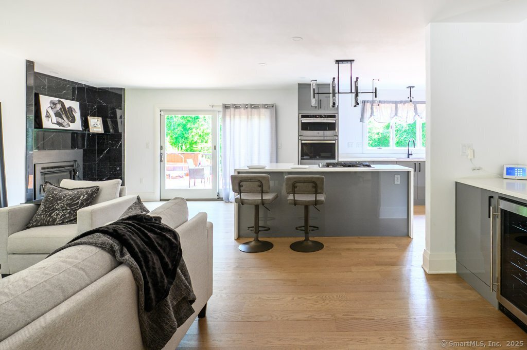 78 Blue Hills Road North Haven CT 06473