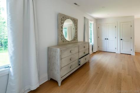 78 Blue Hills Road North Haven CT 06473