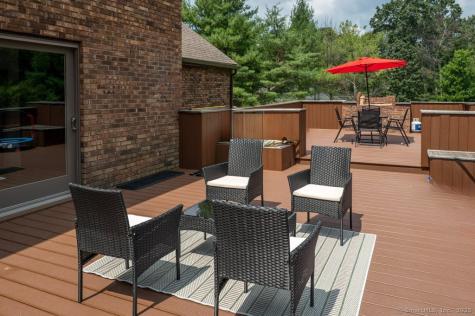 78 Blue Hills Road North Haven CT 06473