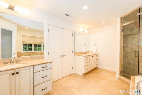 44 Old Green Road Newtown CT 06482