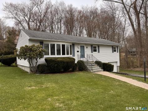 193 Plainfield Drive Watertown CT 06779