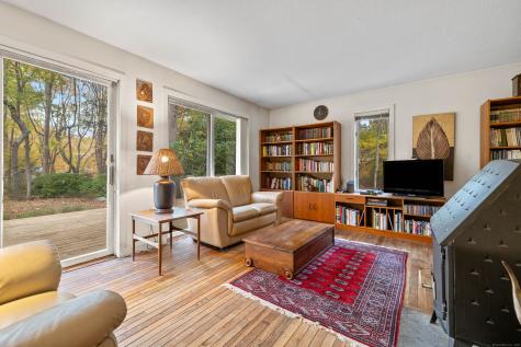 11 Neck Road Old Lyme CT 06371