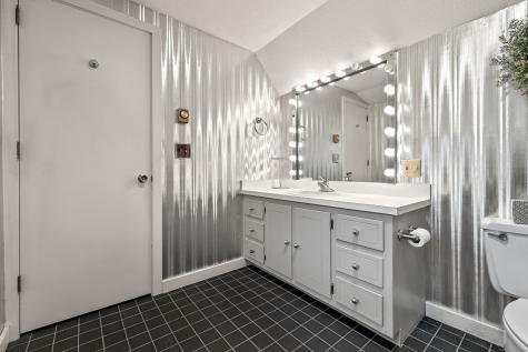 11 Neck Road Old Lyme CT 06371