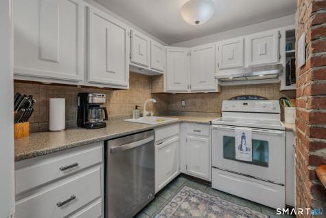 21 Goshen Road Waterford CT 06385