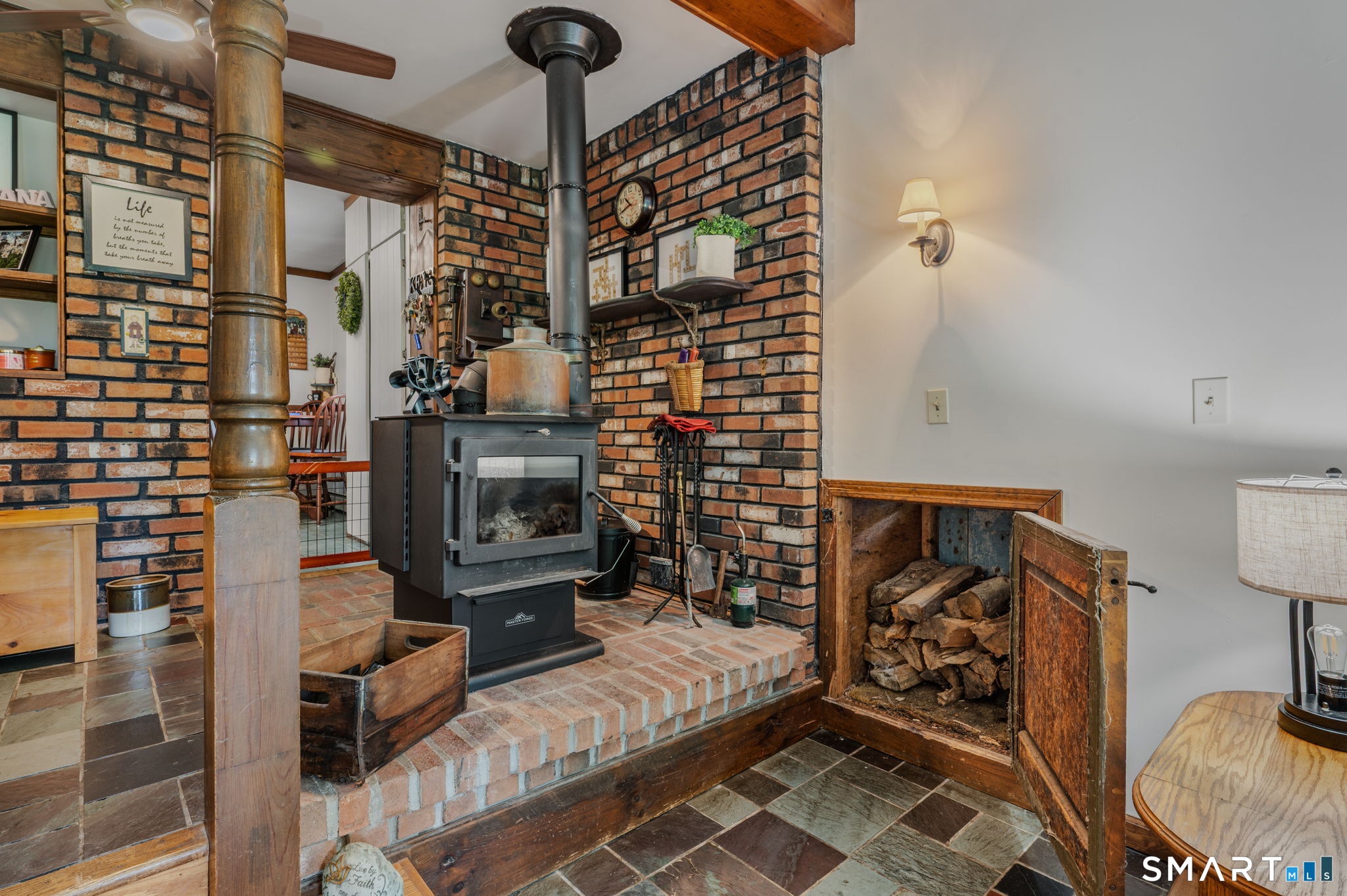 21 Goshen Road Waterford CT 06385