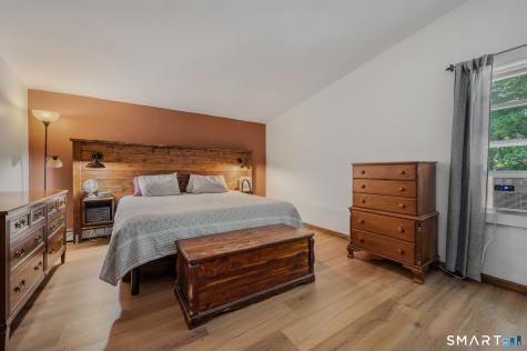 21 Goshen Road Waterford CT 06385