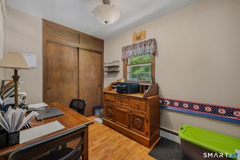 21 Goshen Road Waterford CT 06385