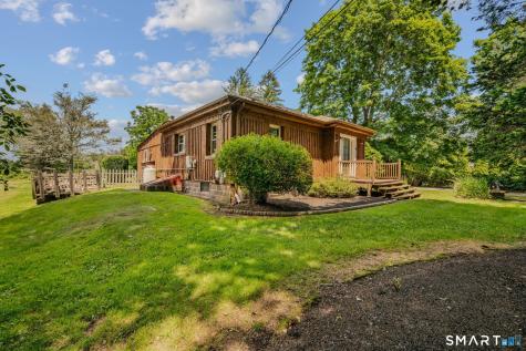 21 Goshen Road Waterford CT 06385