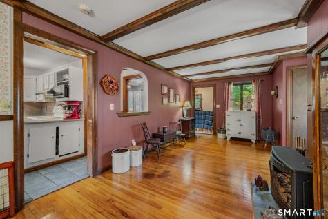 21 Goshen Road Waterford CT 06385