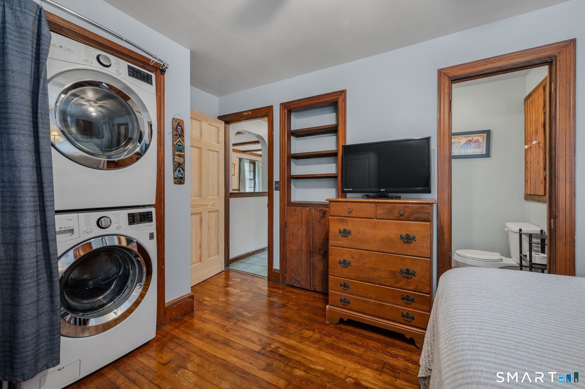 21 Goshen Road Waterford CT 06385
