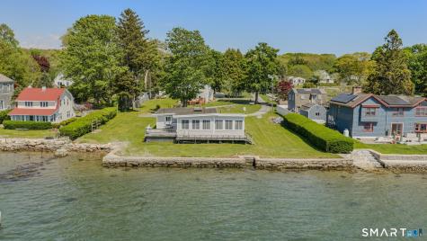 210 Shore Road Waterford CT 06385