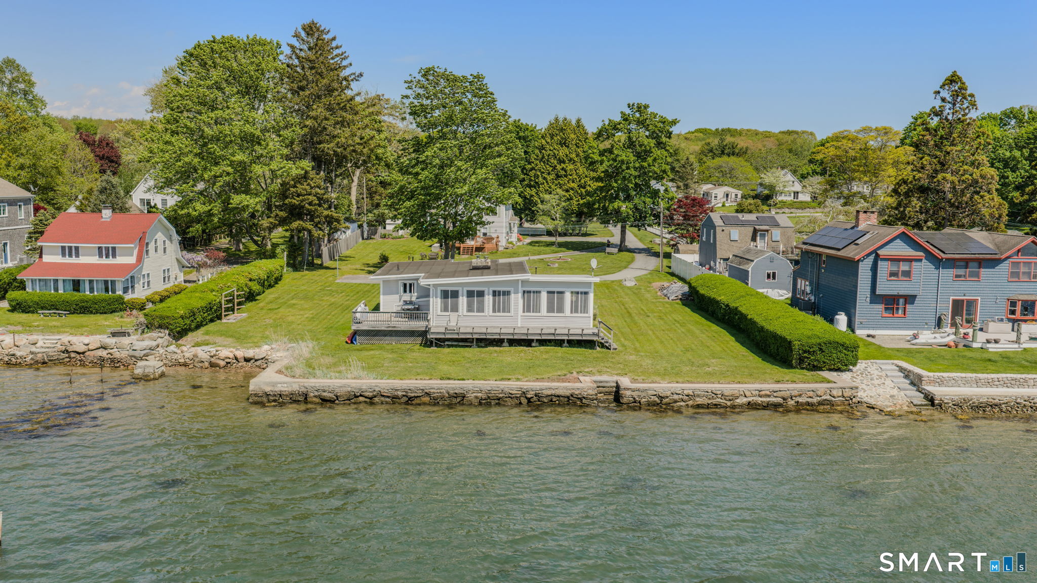 210 Shore Road Waterford CT 06385