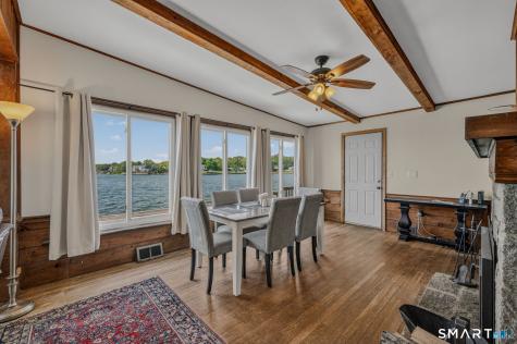 210 Shore Road Waterford CT 06385