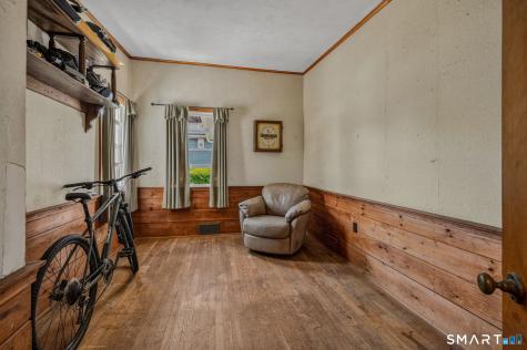 210 Shore Road Waterford CT 06385