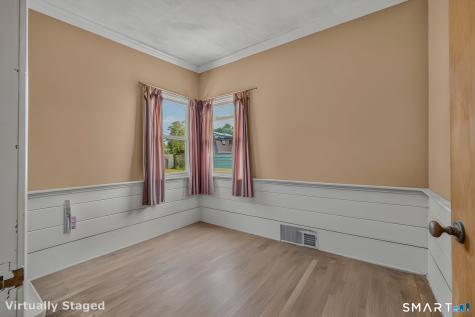 210 Shore Road Waterford CT 06385