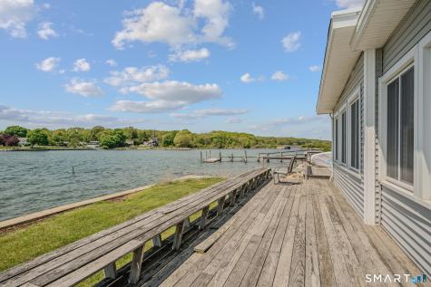 210 Shore Road Waterford CT 06385