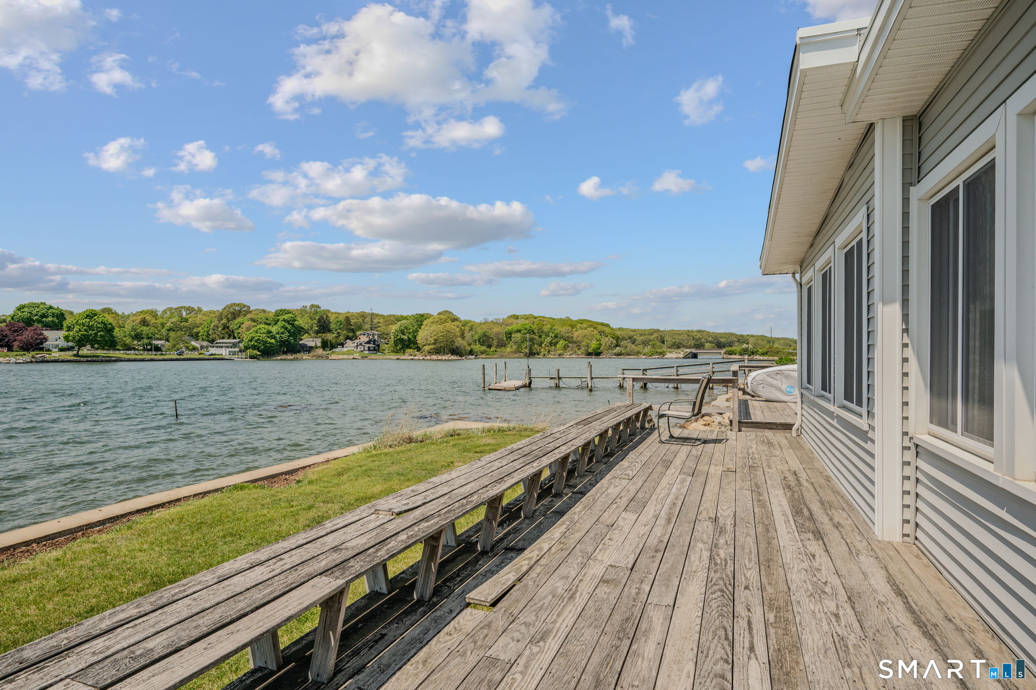 210 Shore Road Waterford CT 06385