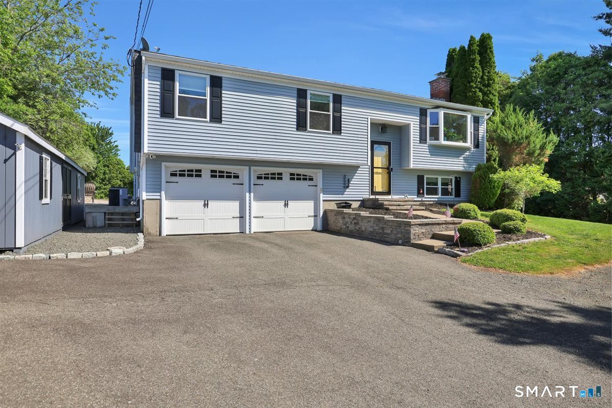 58 School House Road Wallingford CT 06492
