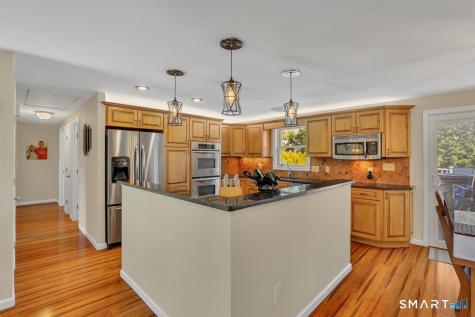 58 School House Road Wallingford CT 06492