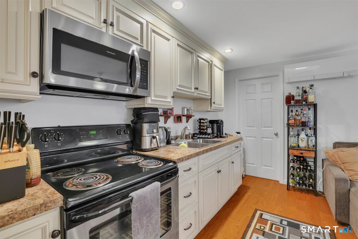 58 School House Road Wallingford CT 06492