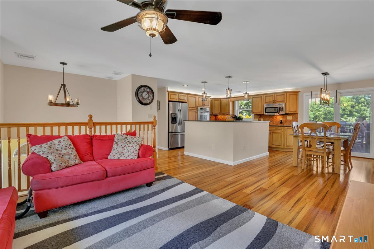 58 School House Road Wallingford CT 06492