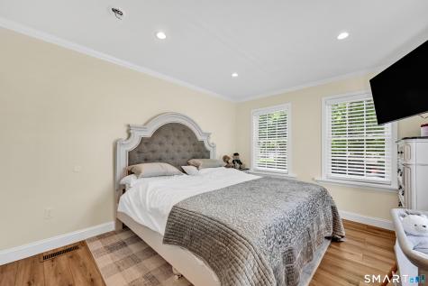 222 Hamilton Street Meriden CT 06451
