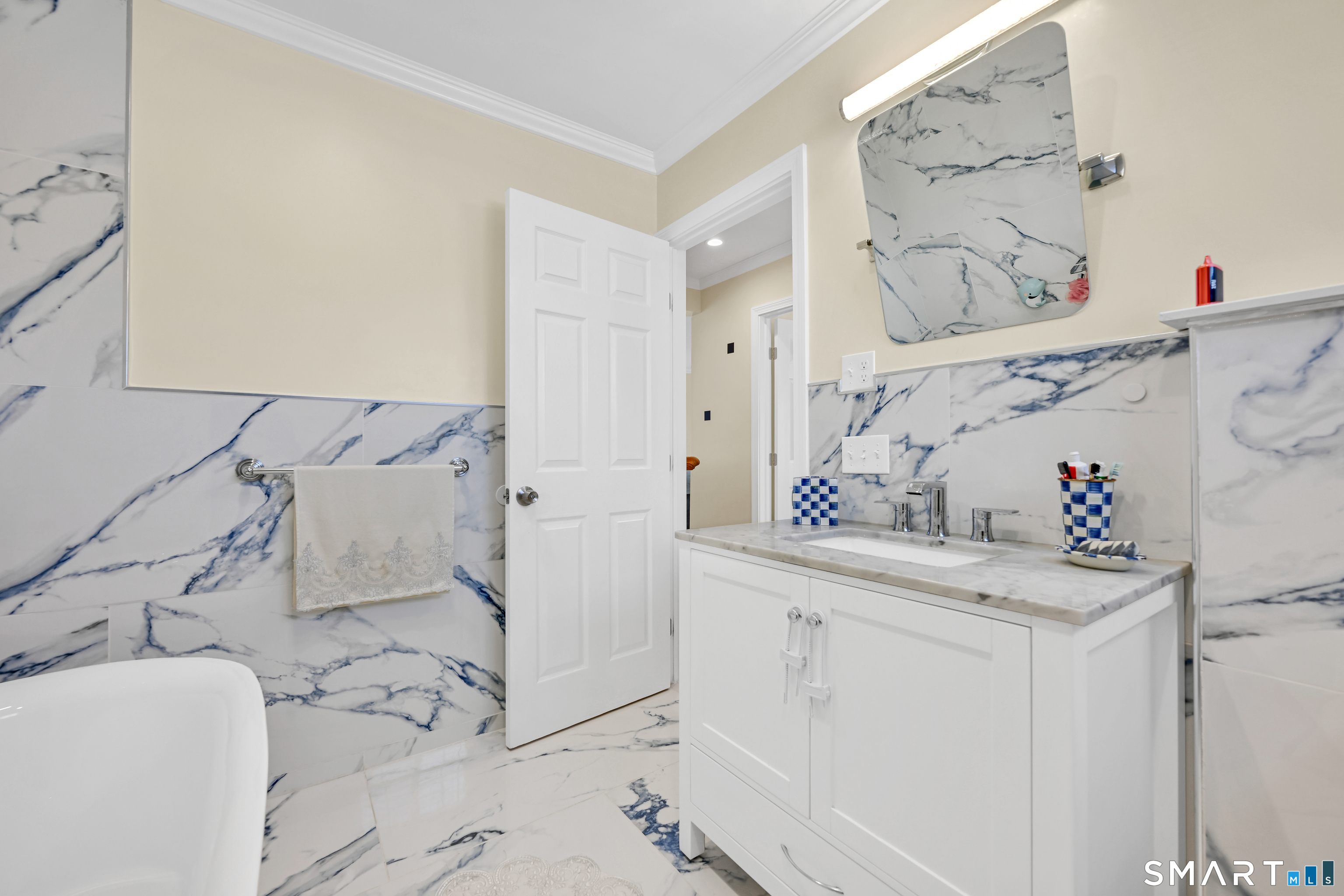 222 Hamilton Street Meriden CT 06451