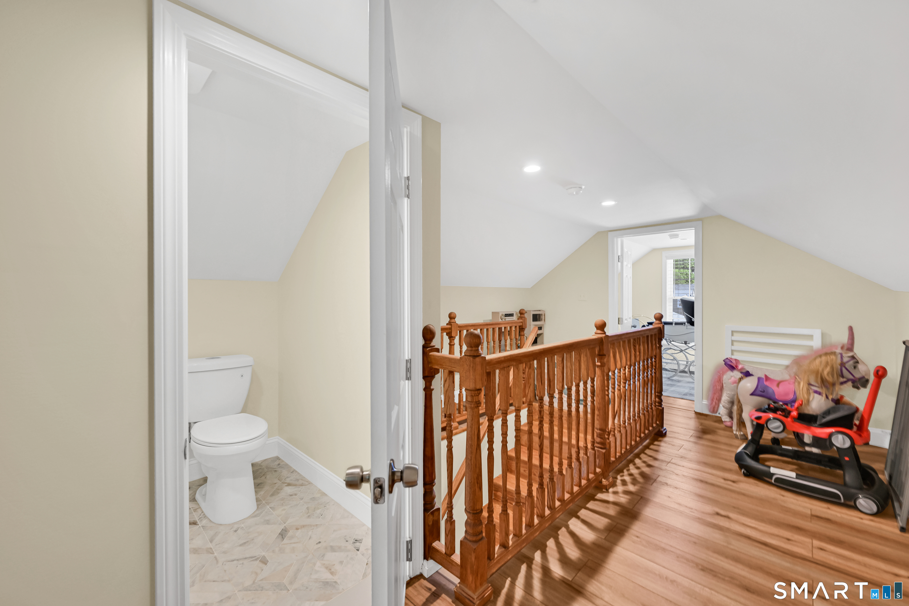 222 Hamilton Street Meriden CT 06451