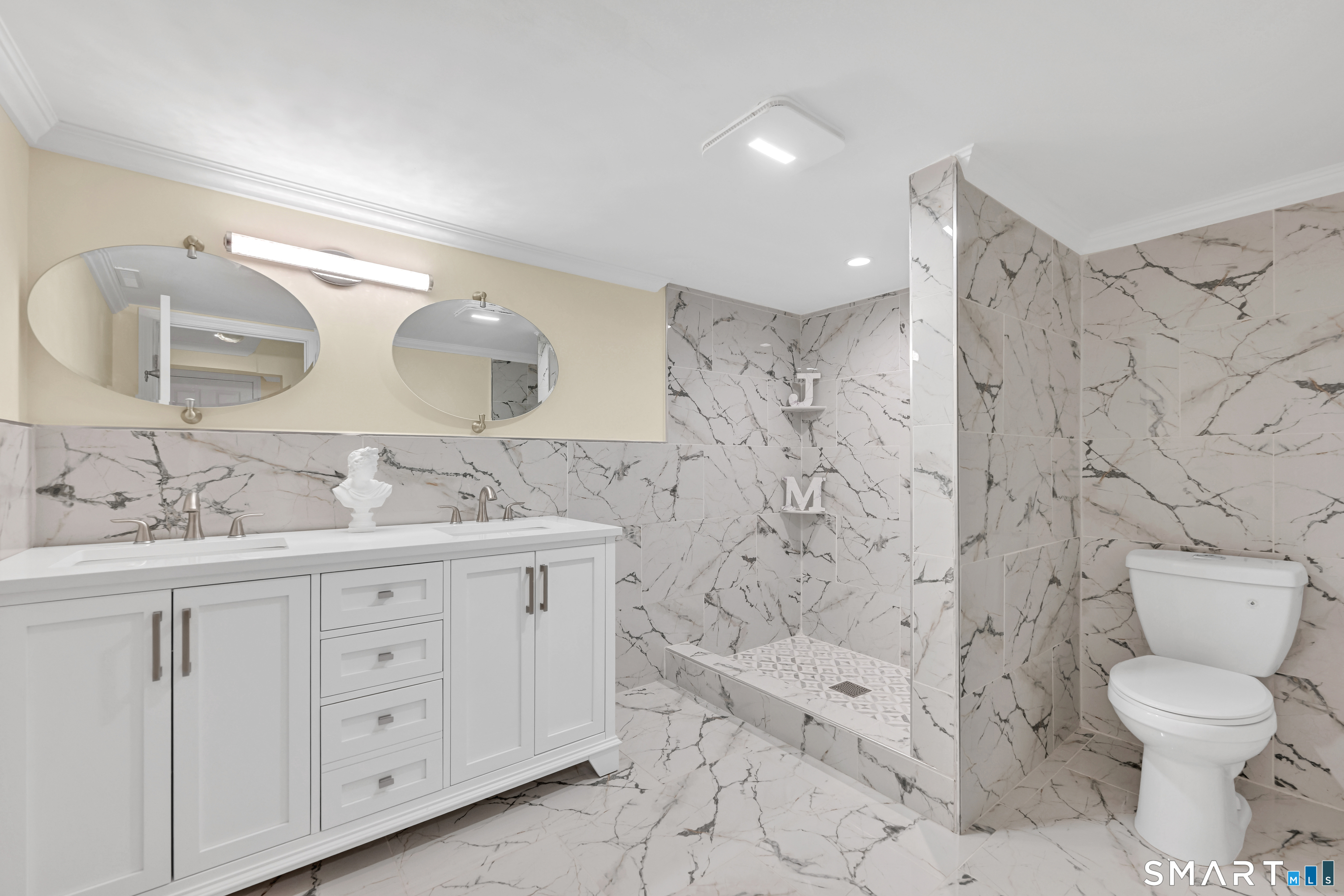 222 Hamilton Street Meriden CT 06451