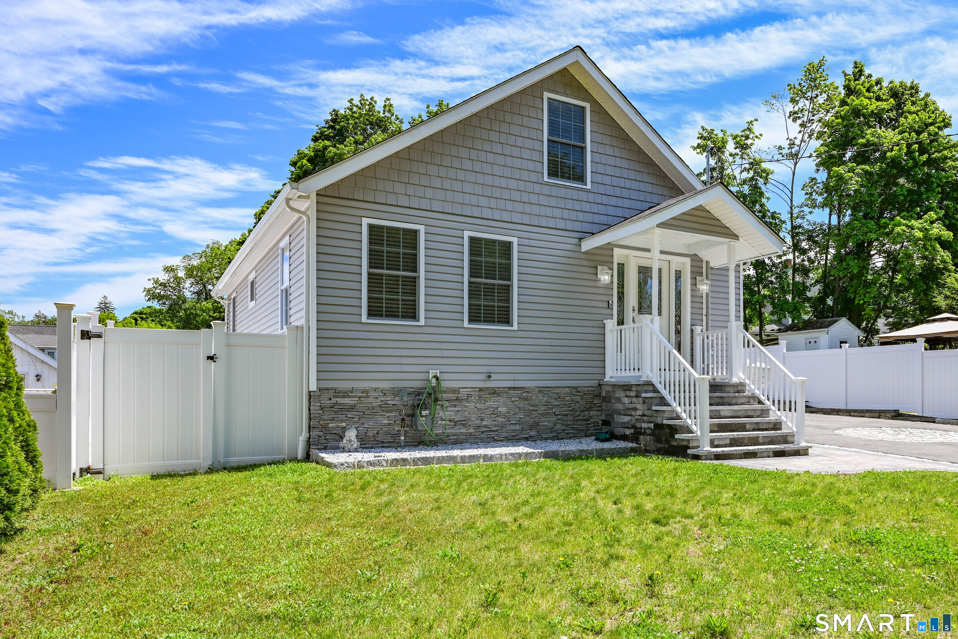 222 Hamilton Street Meriden CT 06451