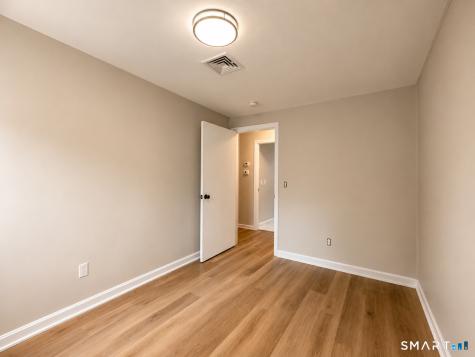 38 Fairfield Drive Windsor Locks CT 06096