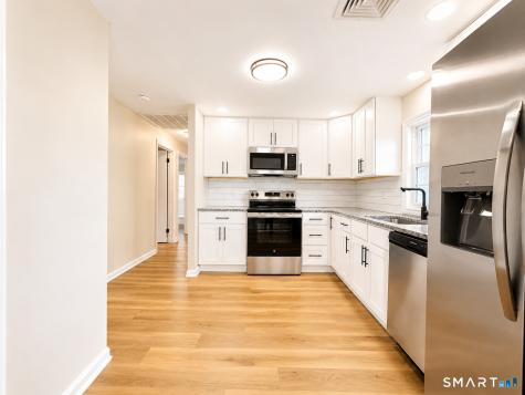 38 Fairfield Drive Windsor Locks CT 06096