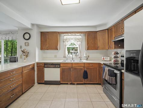 2 Wood Ridge Hills Road Old Lyme CT 06371