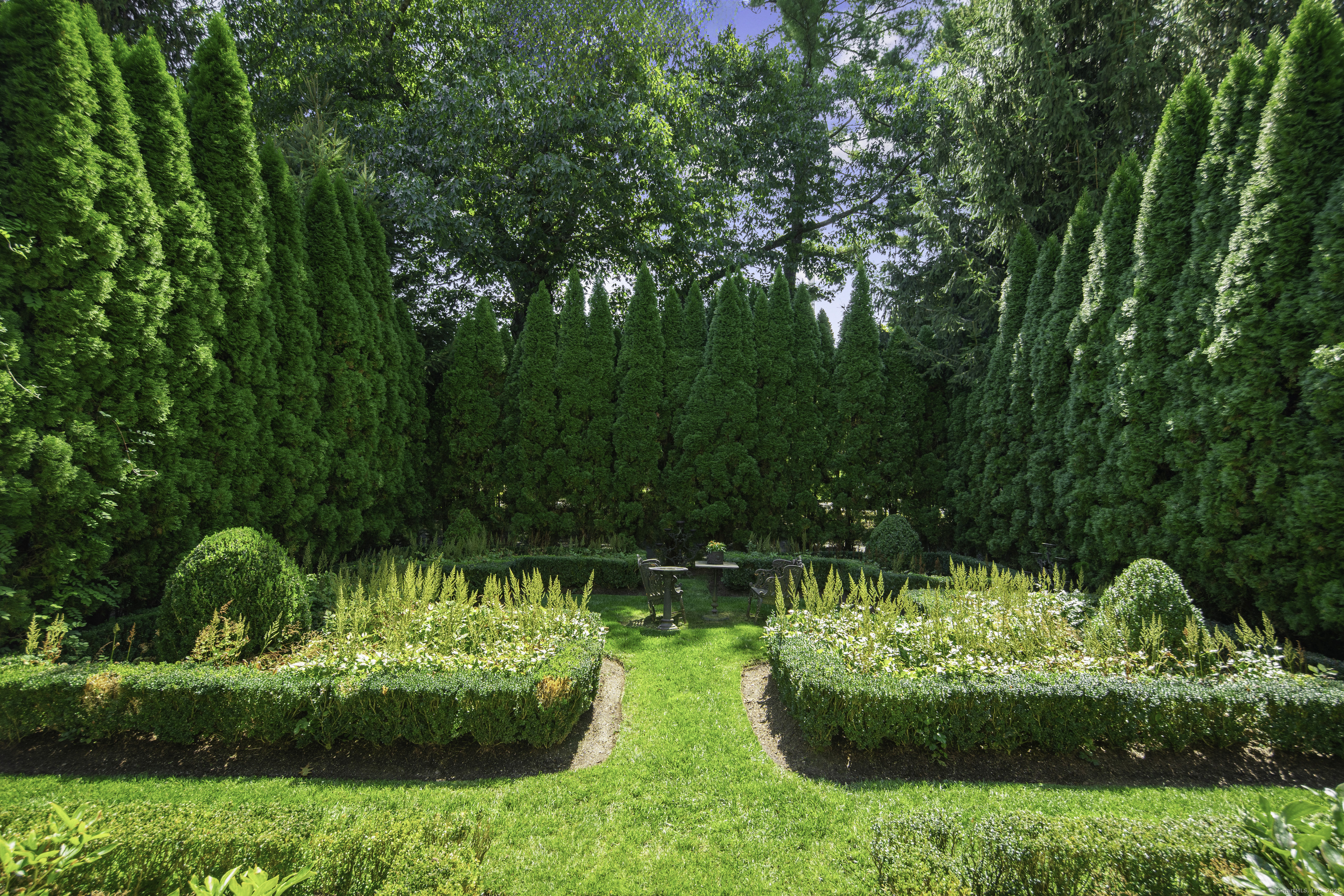 143 Oenoke Ridge New Canaan CT 06840