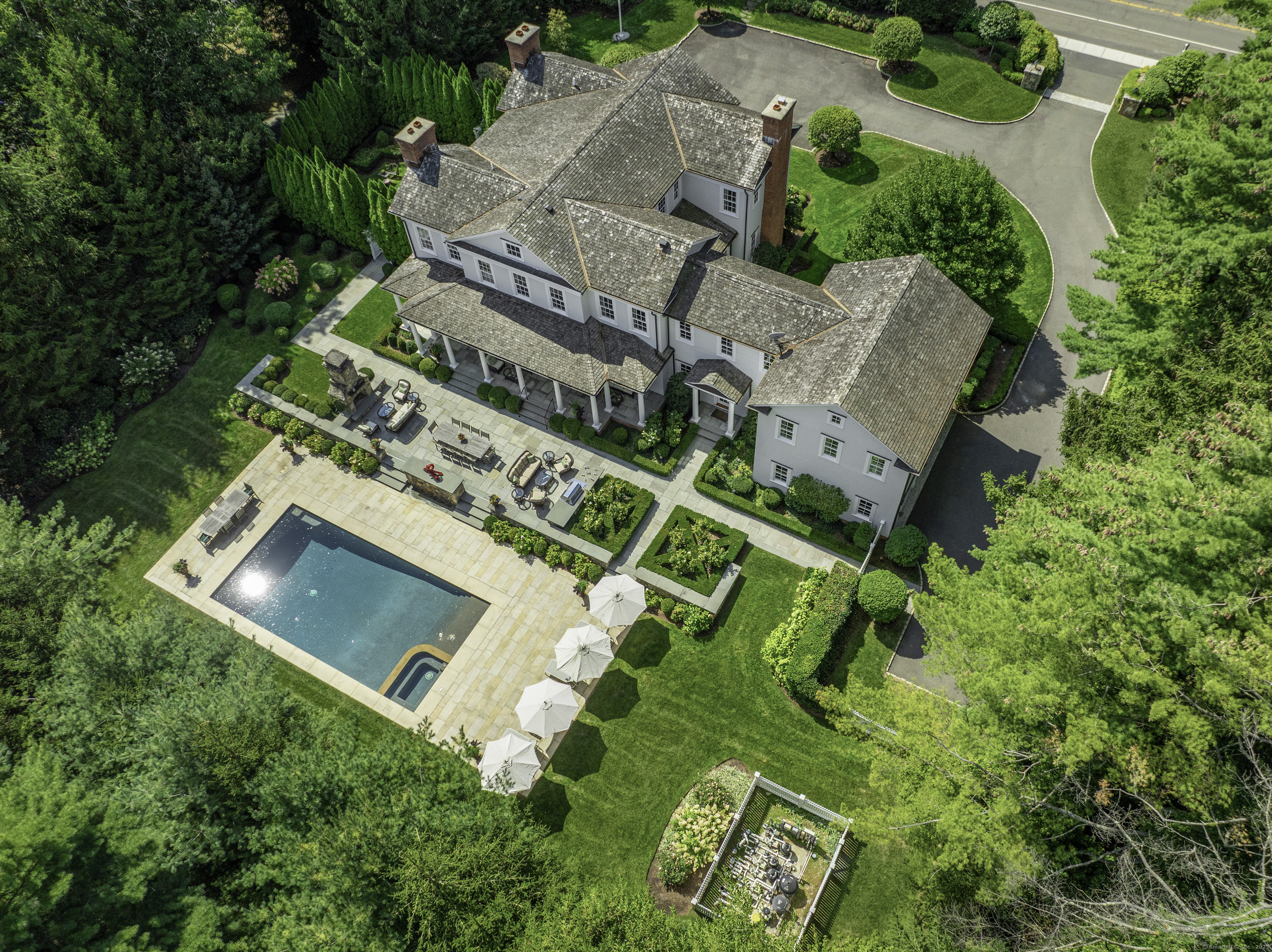 143 Oenoke Ridge New Canaan CT 06840