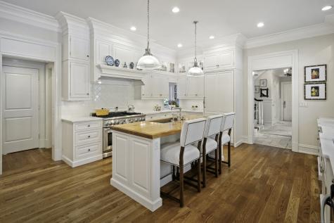 143 Oenoke Ridge New Canaan CT 06840