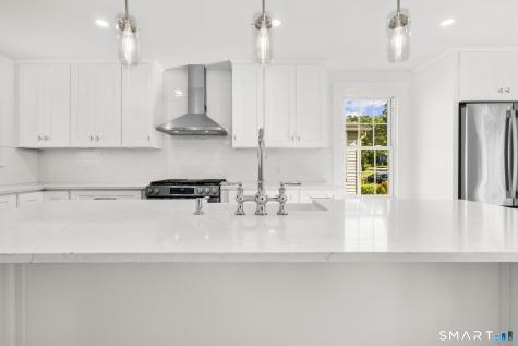33 Rivercliff Drive Milford CT 06460