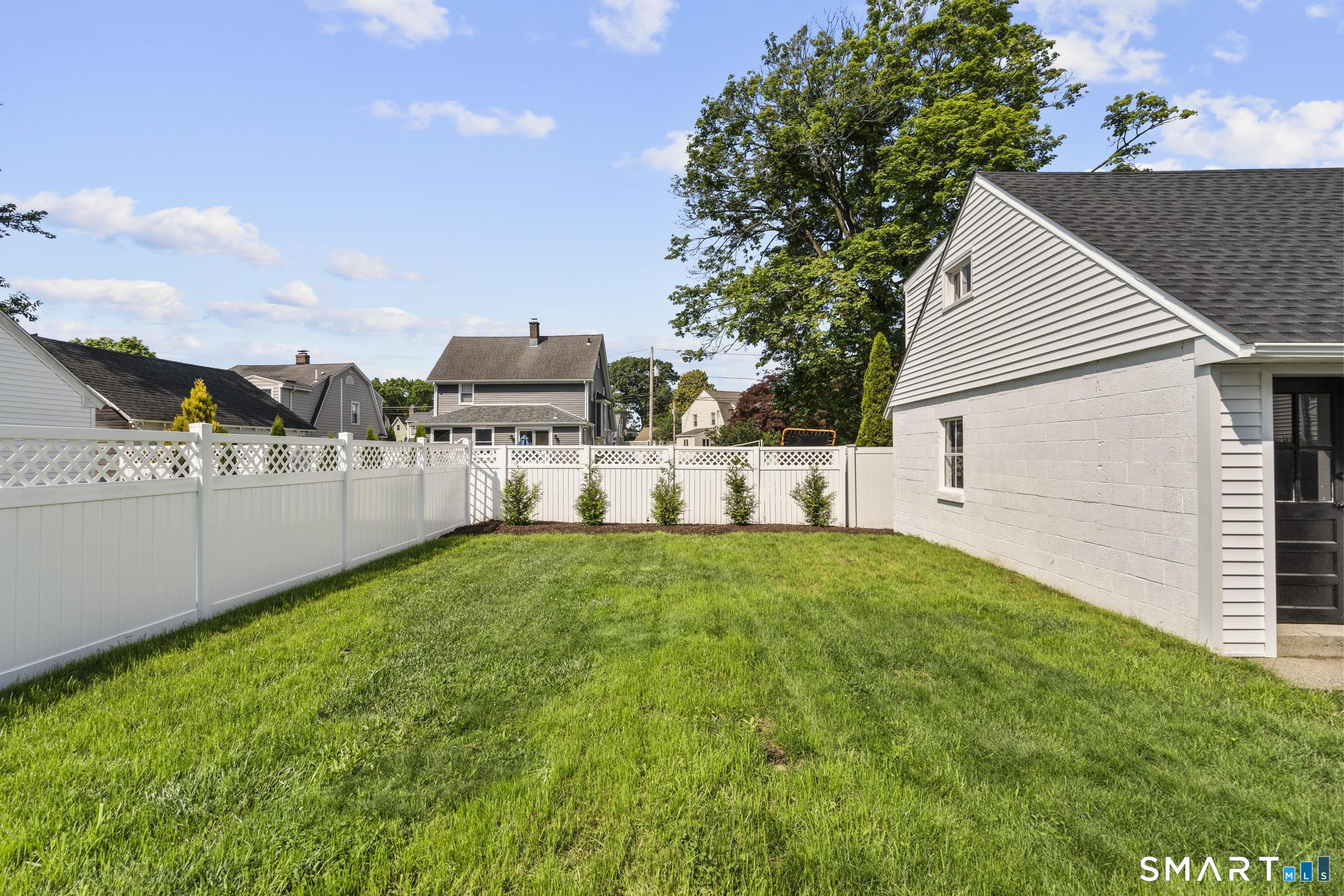 33 Rivercliff Drive Milford CT 06460
