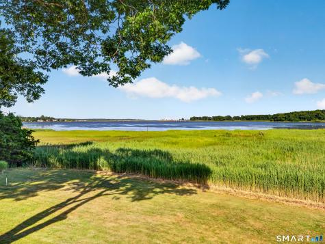 108 Maple Avenue Old Saybrook CT 06475