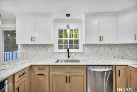 555 Simsbury Road Bloomfield CT 06002